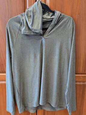 Eddie Bauer light hoodie XL womans